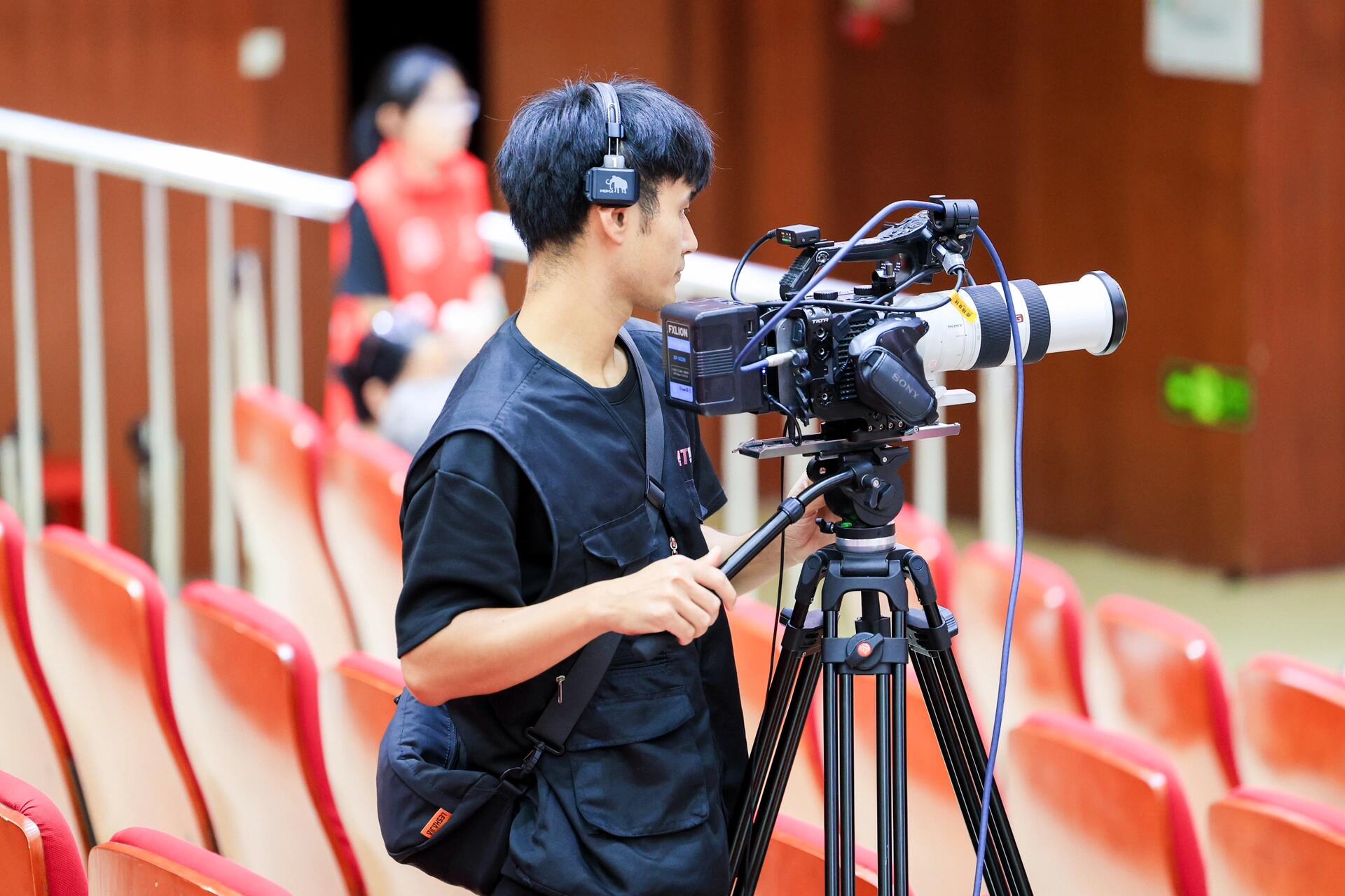 6647172ee4ef26c737c8bc313869f70e