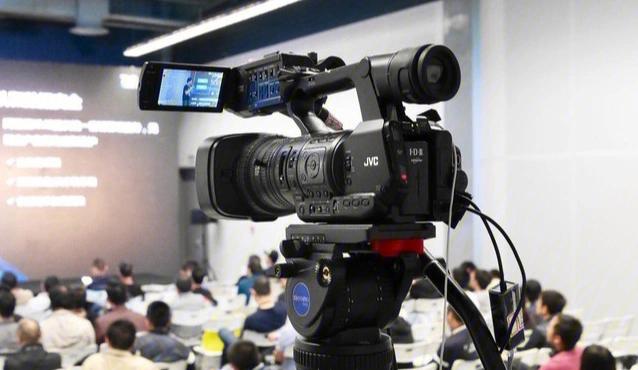 8714cb907e5122b8efe6cc2ed0525400